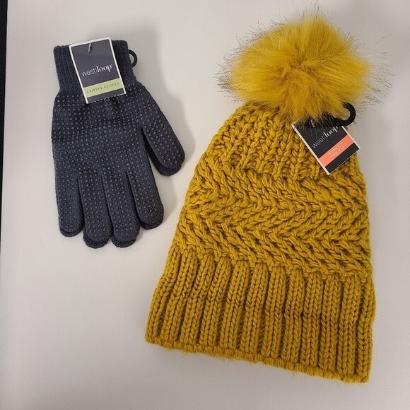 NWT West Loop Cute Winter Hat & Gloves Set - Picture 1 of 13